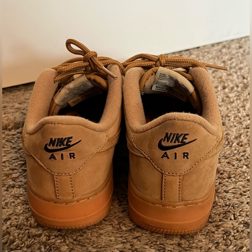 Nike Air Force 1 ‘07 - Picture 2 of 3